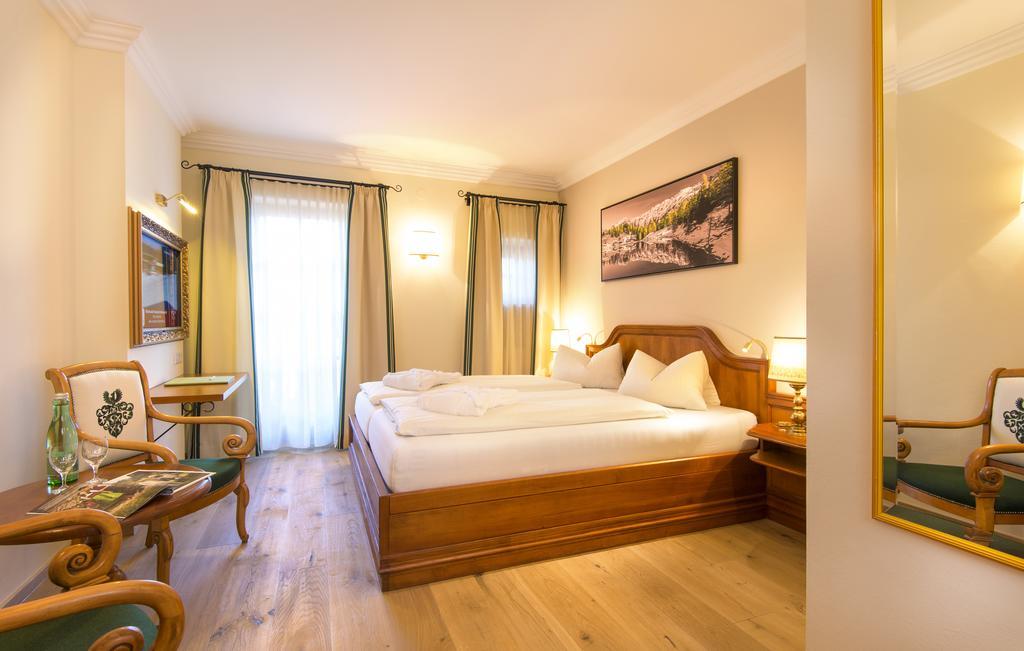 Hotel Zum Jungen Roemer Радштадт Номер фото